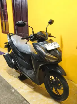 Bissmillah dijual motor Honda Vario LED new 150cc 2019