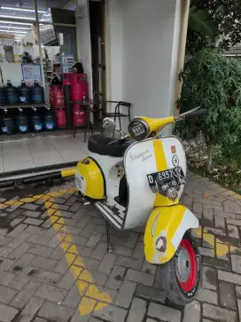 Vespa super 1975