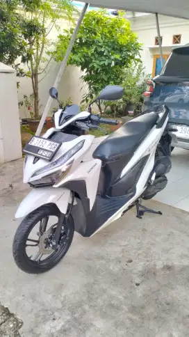 Bissmillah dijual motor Honda Vario LED new 150cc 2018 istimewa