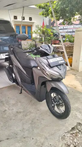 Bissmillah dijual motor Honda Vario LED new 150cc 2019