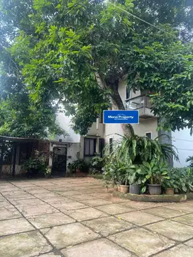 Dijual rumah  di Ciangsana