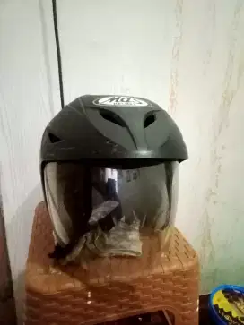 Di jual hlem merek MDS