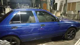 Di jual murah mobil nissan sanny