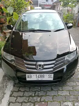 DIJUAL Honda City 2010 Hitam AB Istimewaa