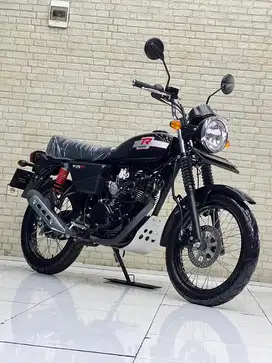 Kawasaki W-175 TR 2025 Odo 1rb Perak! Gresh Like New!!