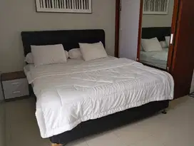 APARTEMEN BASSURA CITY TOWER B STUDIO FURNISH AKSES KE MALL DISEWAKAN