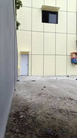 Sewa Gudang luas di BSD