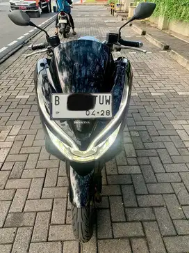 Honda PCX hitam tahun 2018, CBS ISS