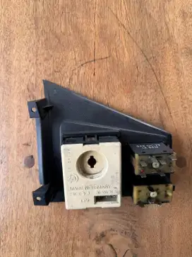 Panel Jam Hazard Heater BMW E28