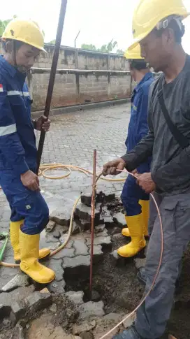 Ahli jasa pasang penangkal petir dan grounding mesin
