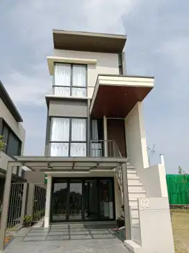 Dijual rumah baru, 3 lantai, Tanpa DP, treetop livin, lippo Cikarang