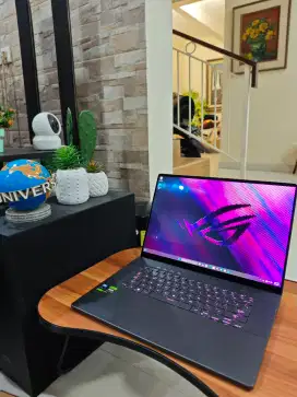 Laptop Asus ROG G16 GU605MI RTX4070 32/1TB x tuf msi nitro victus
