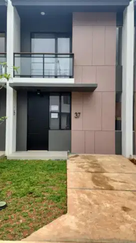 D SEWA RUMAH FUL FURNIS,PARK SERPONG