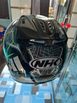 Jual helm NHK, pemakaian baru 6x pakai, nego tipis