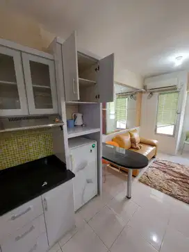 DISEWAKAN APARTEMEN PUNCAK KERTAJAYA TOWER A LANTAI 17 FURNISHED