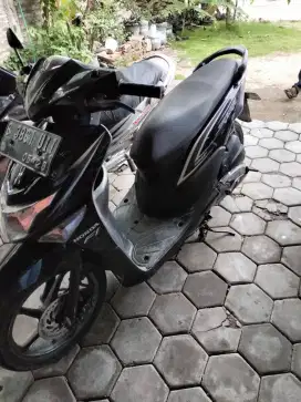 Beat esp thn 2015 plat B jakarta
