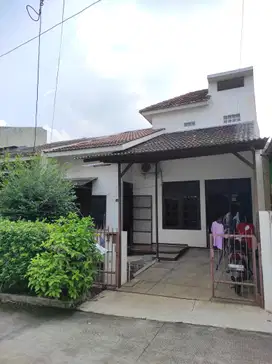 Rumah Bagus di Perumahan Kembangan Baru Dekat Mall Puri Toll walikota