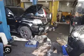 Mekanik dan helper