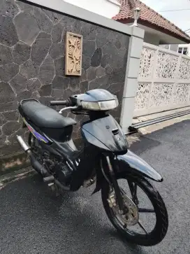 Tornado GS 110 1996. Surat Lengkap. Pajak OFF. Ban OK. Mesin Normal.
