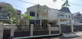 Disewakan Rumah Semi Furnished Lingkungan Nyaman di Lebak Bulus