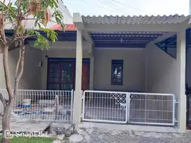 Dijual  Rumah Babatan Pratama Wiyung Kondisi Bagus Baru Renov