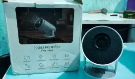 Proyektor mini android