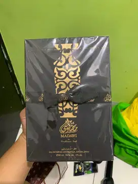 Parfum madawi ori dari arab saudi