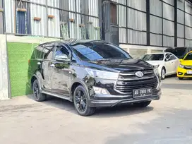 INNOVA VENTURER MATIC 2019