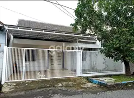 RUMAH SIAP HUNI Jl JERUK PONDOK CHANDRA INDAH