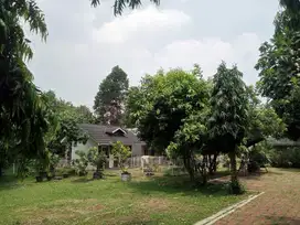 Dijual Tanah dan bangunan di Tapos Cimanggis dekat ke Exit tol