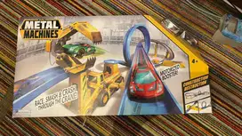 For sale Zuru Metal Machines track Construction Destuction