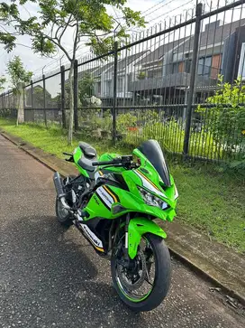 Dijual Kawasaki ZX25