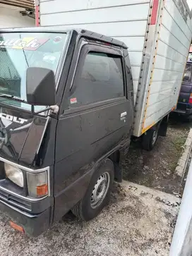 Mitsubishi L300 Box 2017