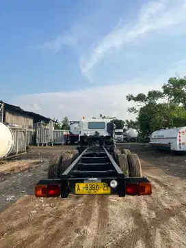 Hino 500 235ti jw 6x2 2016