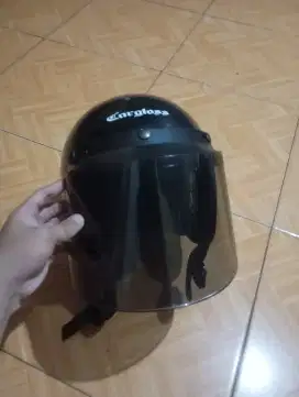 HELM CARGLOS MURAH