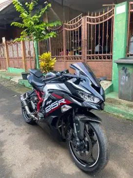 Kawasaki Zx25R KRT Type Tertinggi Abs Quick Shifter