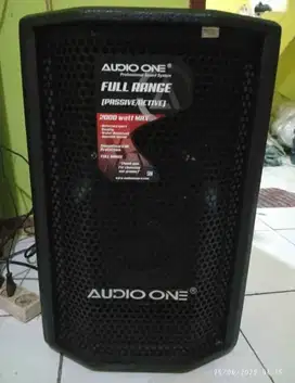 Speaker aktif full range