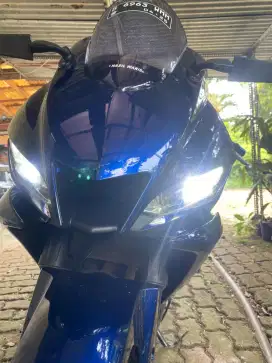 Yamaha R25 Biru 2015