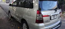 Toyota Kijang Innova 2014 Diesel