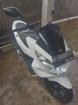 Jual Honda PCX Putih – Siap Touring, Mesin Halus