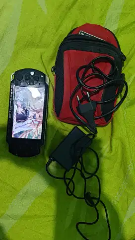 Jual PSP( Playstation Portable) Seri 2000