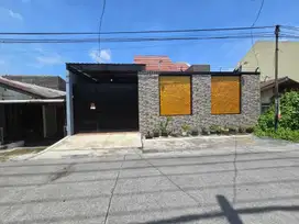 Rumah Bagus Siap Huni di Telukan Grogol Solo Baru