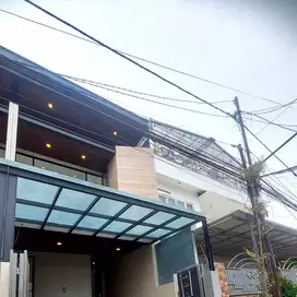 dijual rumah baru 2 lantai , lokasi kupang baru