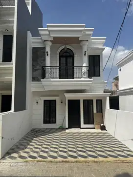 Dijual Rumah Di Jagakarsa Siap Huni Cluster 2 Lt Lokasi Startegis