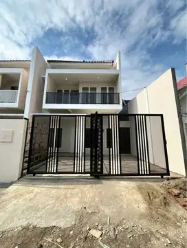 RUMAH DEKAT BINUS DAN BANDARA SIAP HUNI