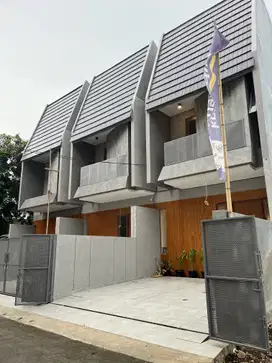 Rumah Baru Estetik Siap Huni di Kodau Bekasi