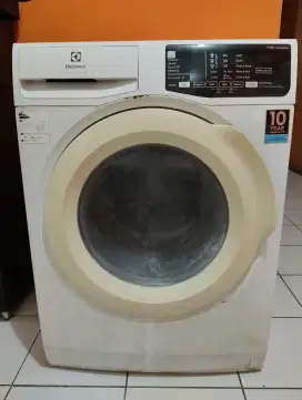 Mesin Cuci Electrolux || Front Loading || 7.5 Kg