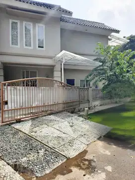 Rumah hook furnished di. royal residence pulogebang jaktim