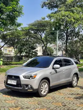 MULUS TERAWAT LIKE NEW ! Mitsubishi Outlander 2.0 PX AT 2013 Silver