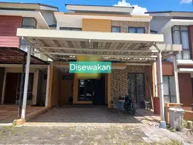WTL / Disewakan Rumah Siap Huni Lokasi Strategis di Foresta Fiore